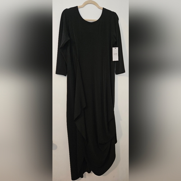 Sympli Black REVERSIBLE Drama Dress, Lagenlook. - Picture 5 of 10